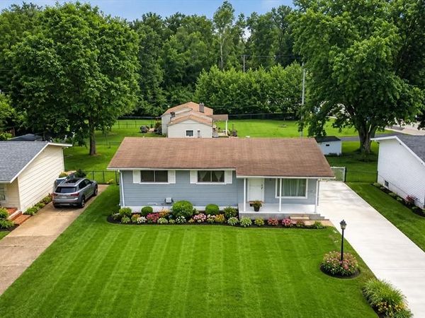 10530 Meath Drive, St Louis, MO 63123