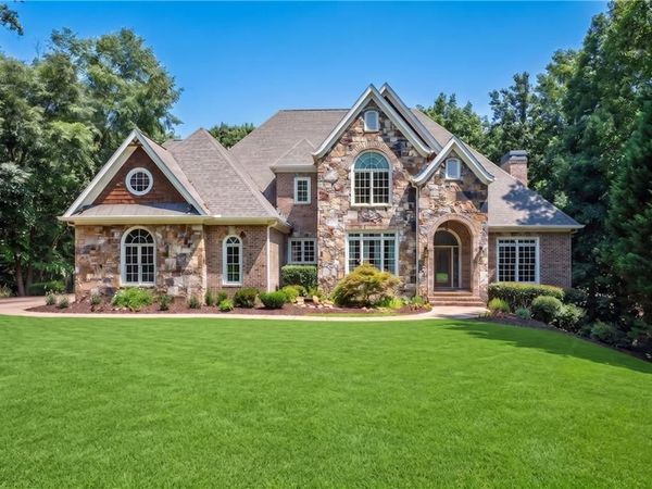 2140 Tee Drive, Braselton, GA 30517