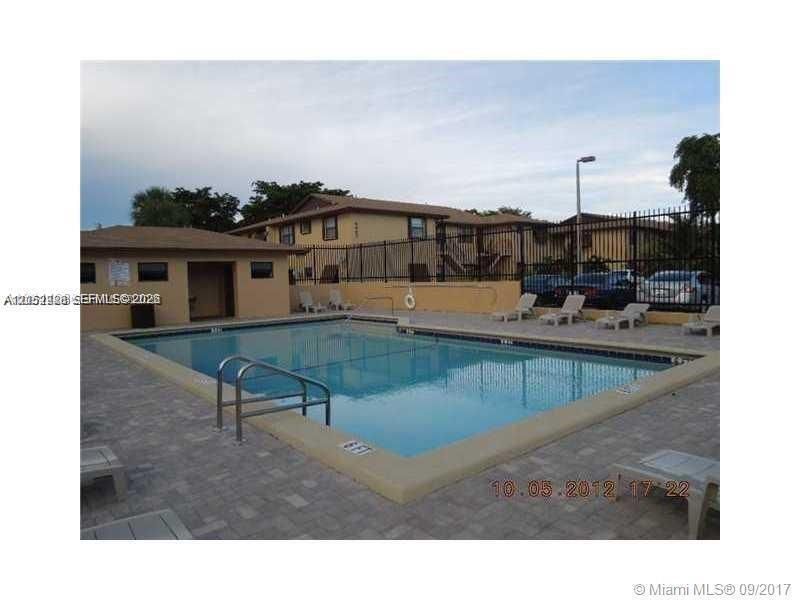6854 NW 173rd Dr , Unit 209, Hialeah, FL 33015 Photo