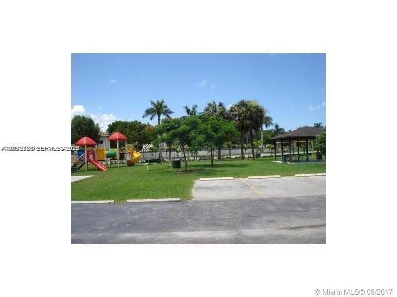 6854 NW 173rd Dr , Unit 209, Hialeah, FL 33015 Photo