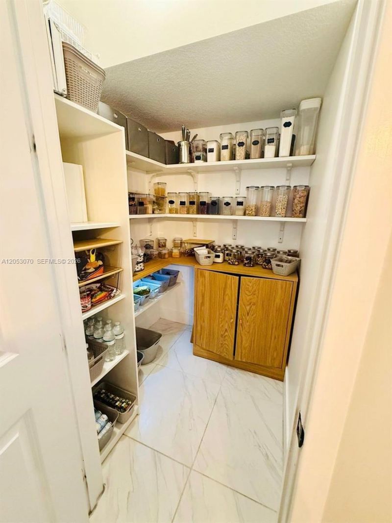 3258 W 99th Pl , Hialeah, FL 33018 Photo