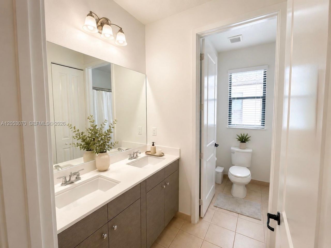3258 W 99th Pl , Hialeah, FL 33018 Photo