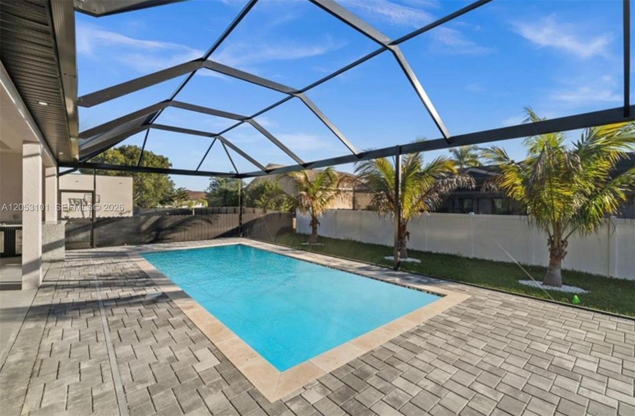 109 SW 37th Pl, Cape Coral, FL 33991 Photo