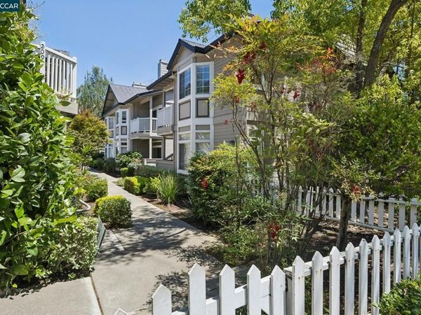 1392 Danville Blvd, Unit 102, Alamo, CA 94507