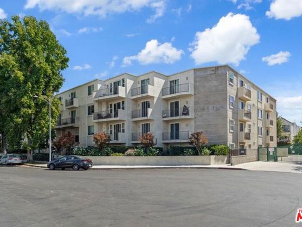 14412 Killion Street, Unit 1101, Sherman Oaks, CA 94101