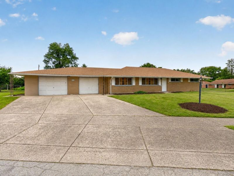 3318 Miriam Drive S, Columbus, OH 43204 Photo 1