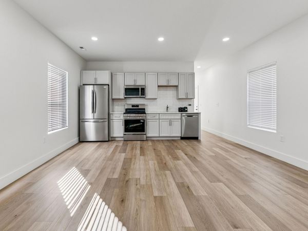 1290 E Fulton Street, Columbus, OH 43205