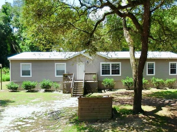 9450 NW 121st Ln, Chiefland, FL 32628