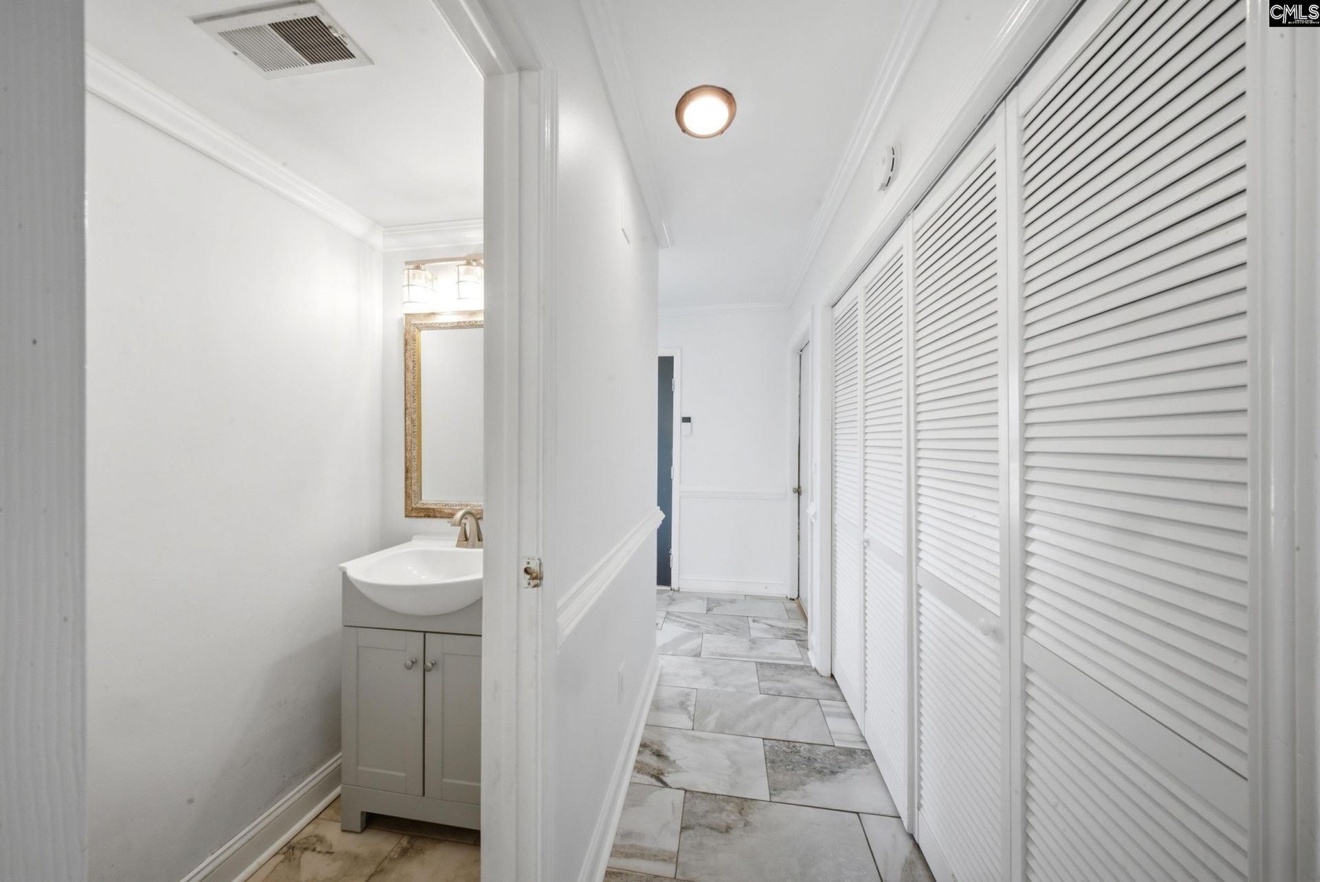 544 N Donar Drive Photo 17