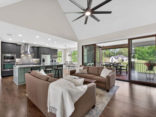 1228 Ballentrace Blvd , Lebanon, TN 37087