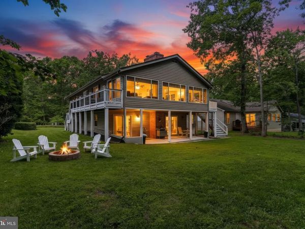 136 EAGLE COURT , LOCUST GROVE, VA 22508