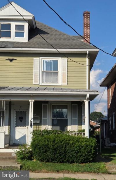 706 N RAILROAD STREET, PALMYRA, PA 17078
