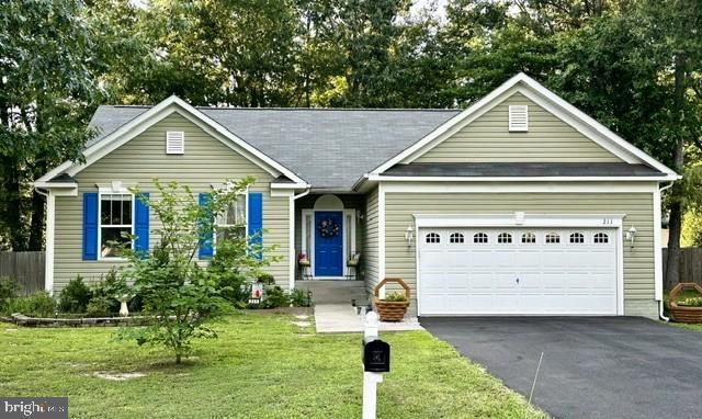211 Meadow Avenue , Colonial Beach, VA 22443 Main Photo