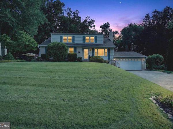 2530 BALL ROAD, WILLOW GROVE, PA 19090