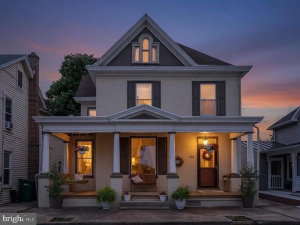 114 THIRD STREET, BOILING SPRINGS, PA 17007