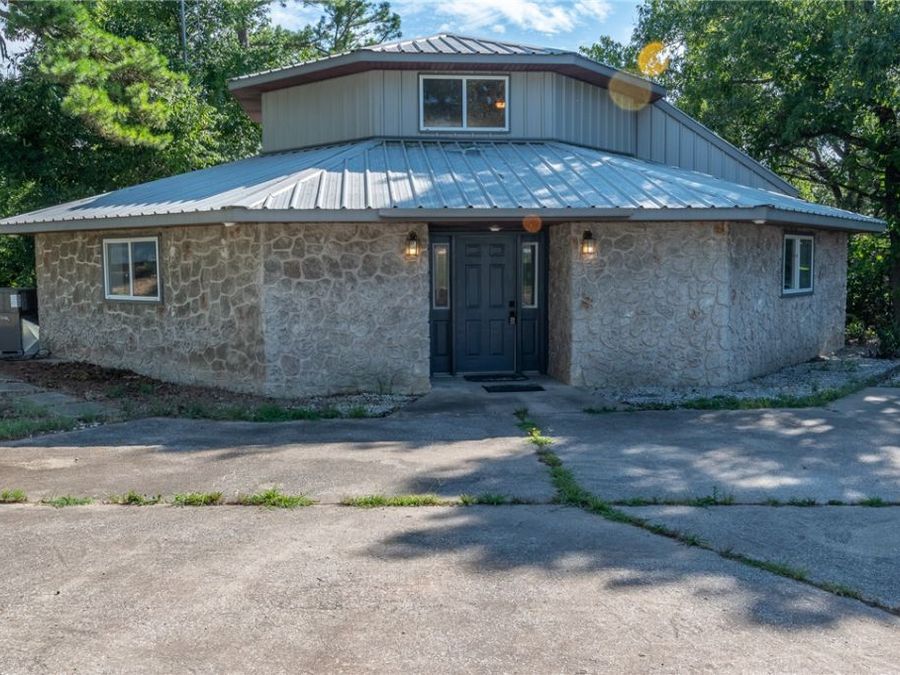 Property Image 37