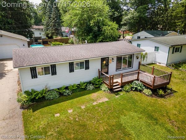 234 Arabelle Street, Commerce Twp, MI 48382