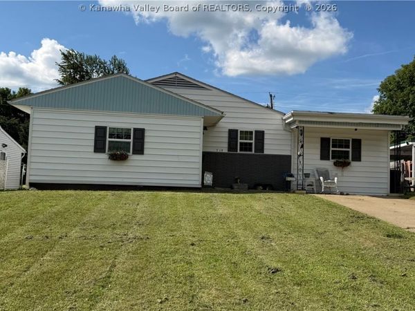 713 Cypress Street, Ravenswood, WV 26164