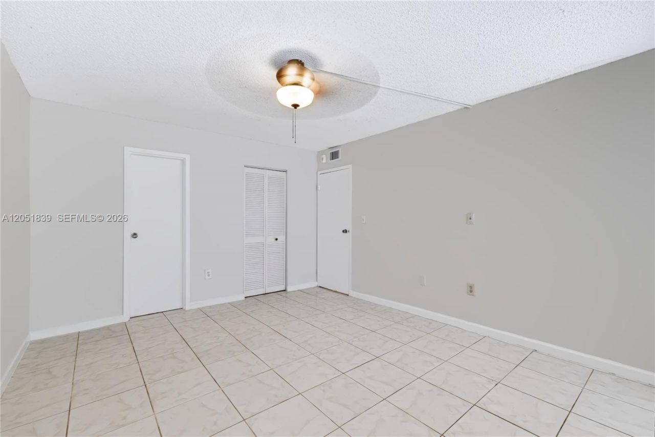 Please Call For Address, Unit D108, Plantation, FL 33324 Photo