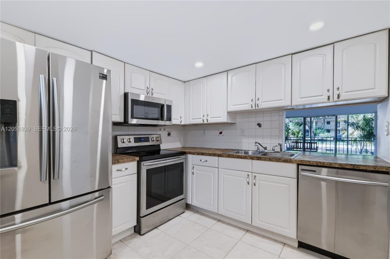 Please Call For Address, Unit D108, Plantation, FL 33324 Photo