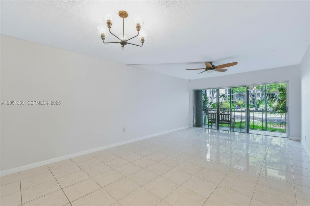 Please Call For Address, Unit D108, Plantation, FL 33324 Photo