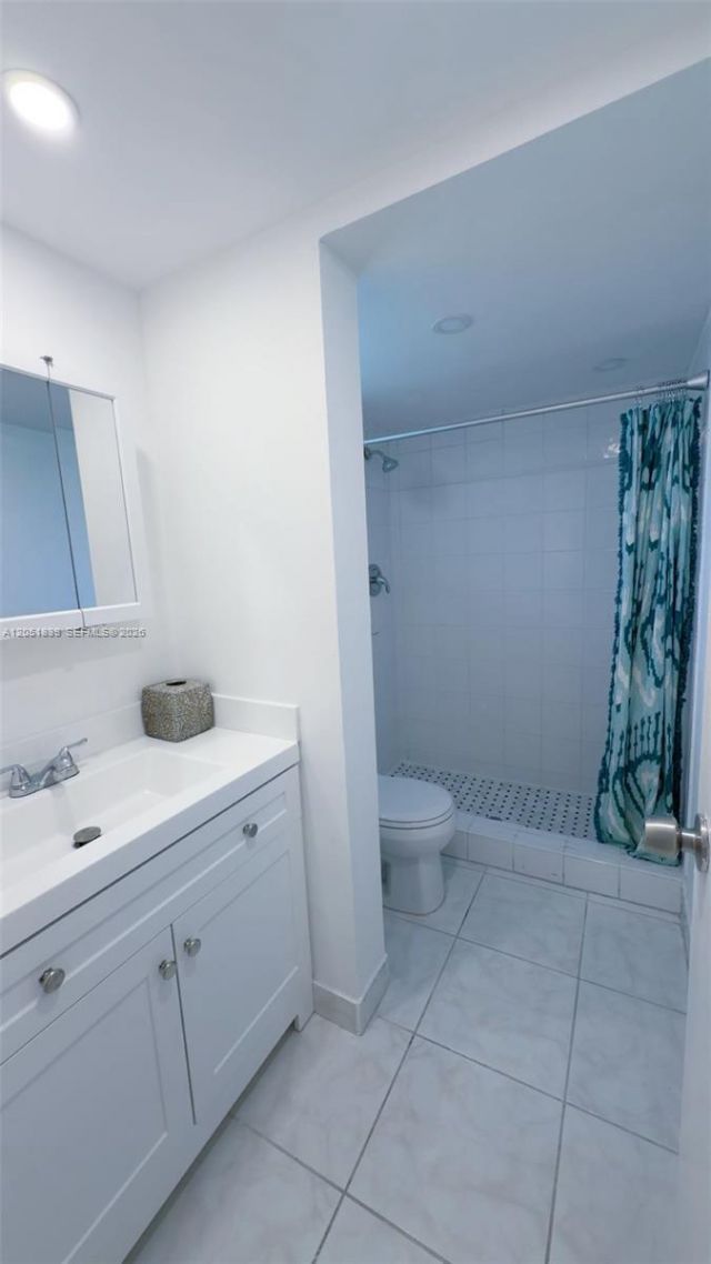 Please Call For Address, Unit D108, Plantation, FL 33324 Photo