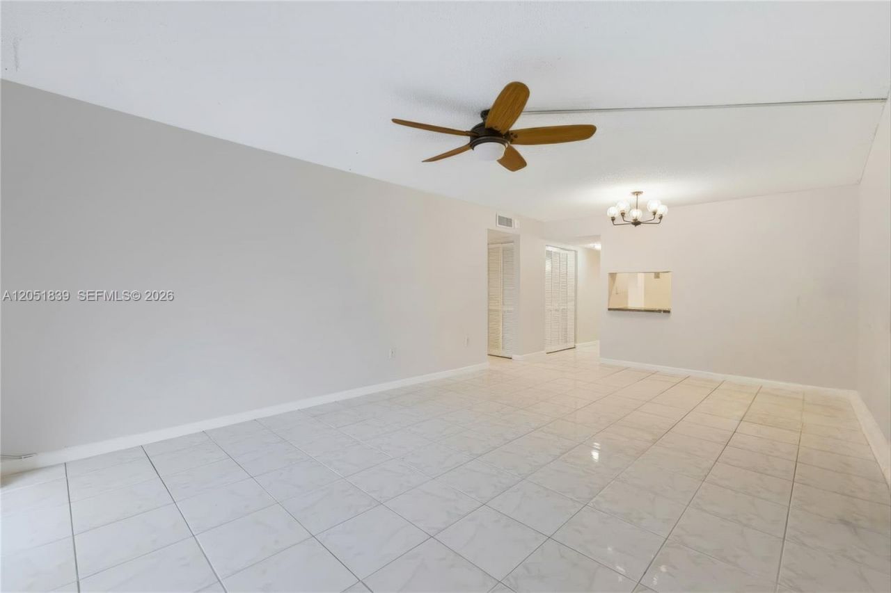 Please Call For Address, Unit D108, Plantation, FL 33324 Photo