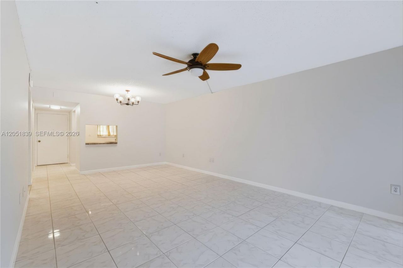 Please Call For Address, Unit D108, Plantation, FL 33324 Photo