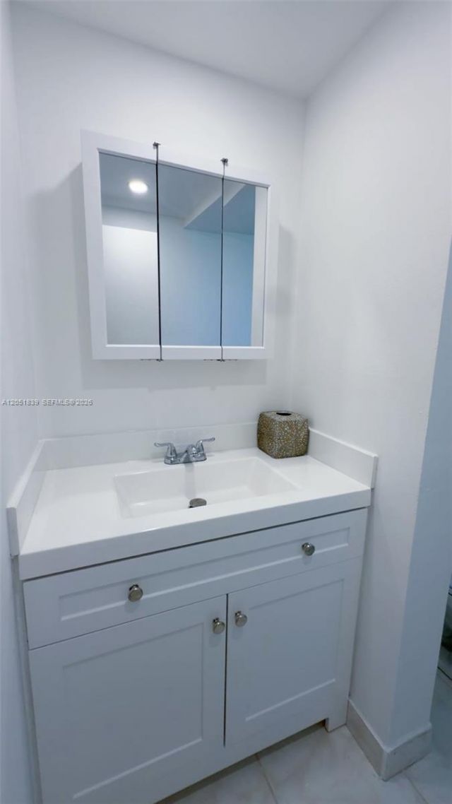 Please Call For Address, Unit D108, Plantation, FL 33324 Photo