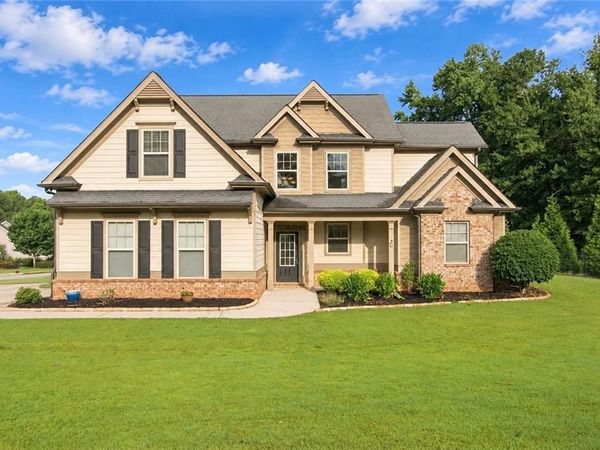 4662 Whitlow Ridge Drive, Bishop, GA 30621