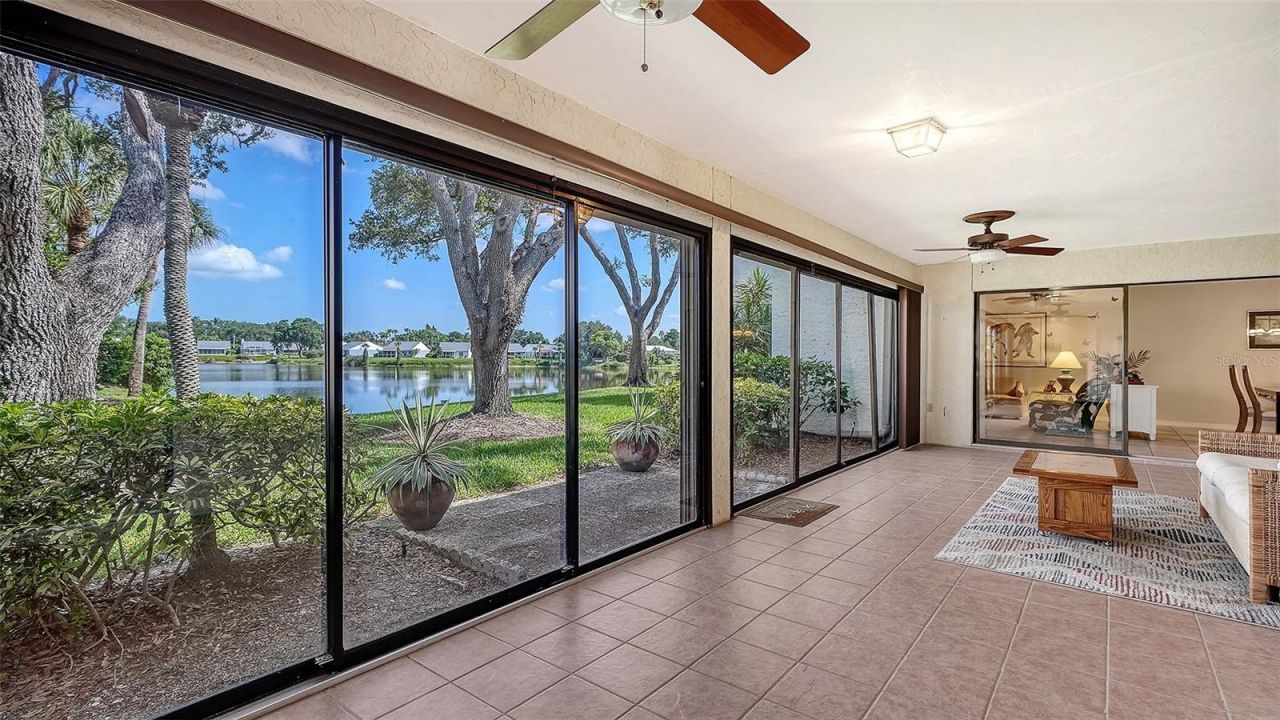 301 Timberlake Drive, Bradenton, FL 34210 Main Photo