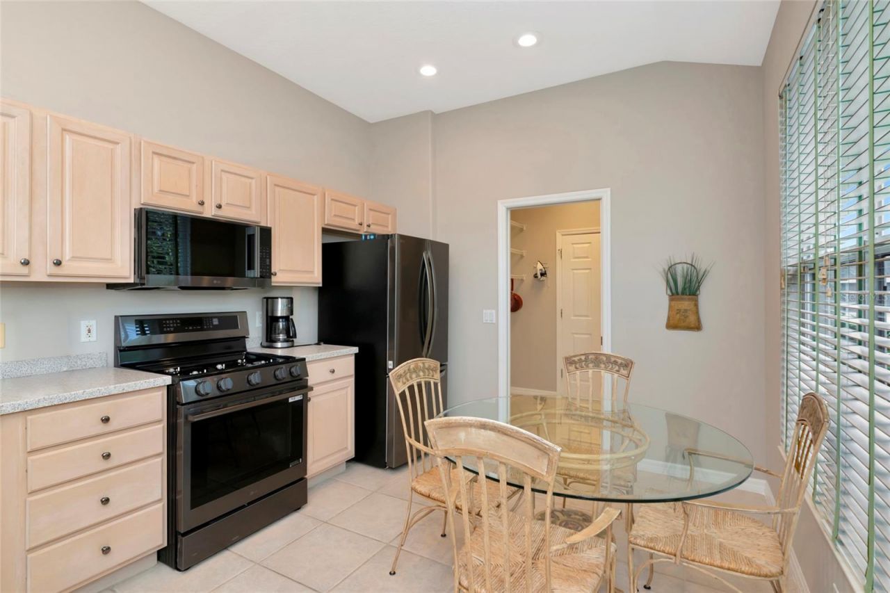 706 Misty Pond Court , Bradenton, FL 34212 Photo