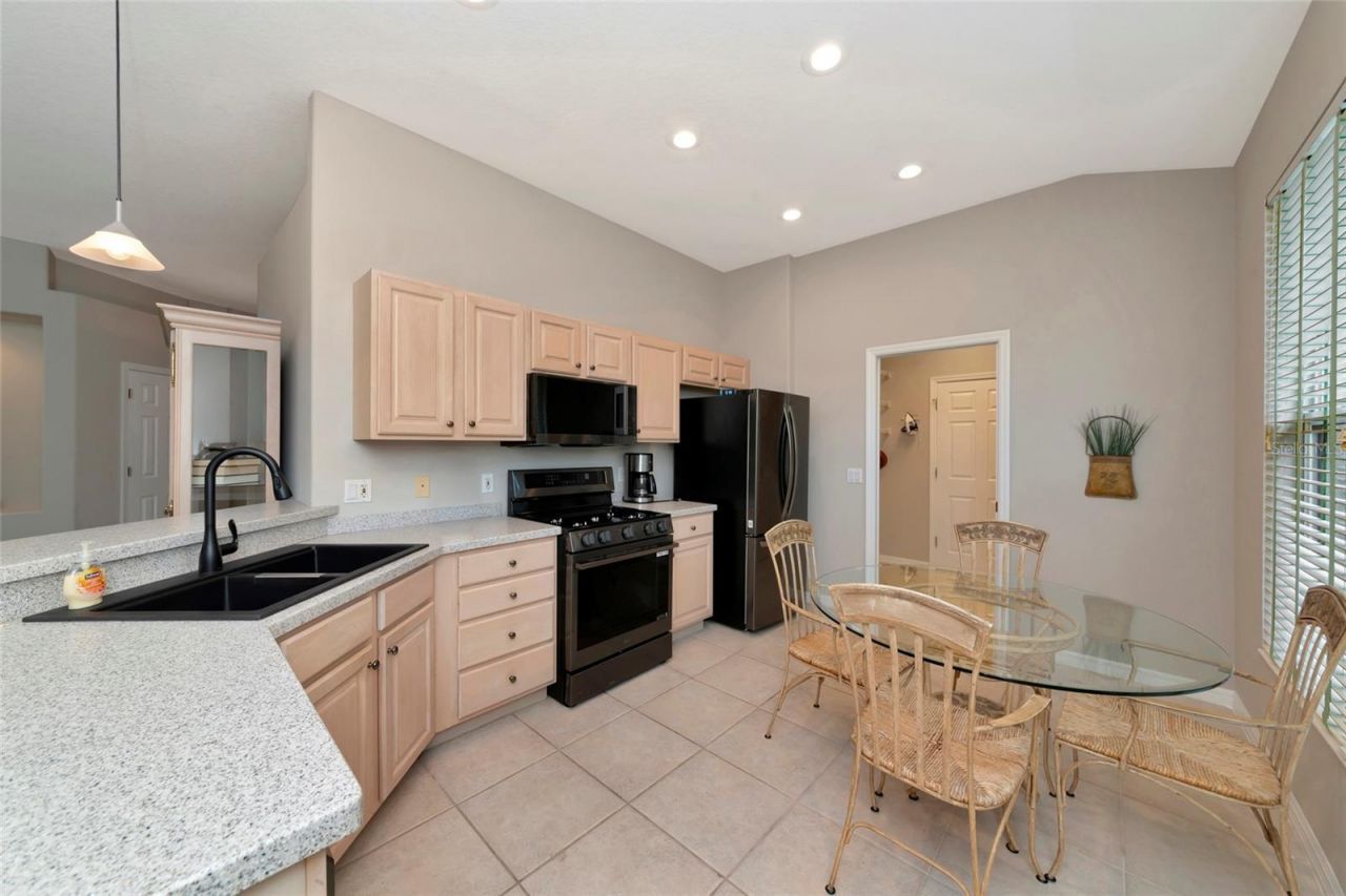 706 Misty Pond Court , Bradenton, FL 34212 Photo