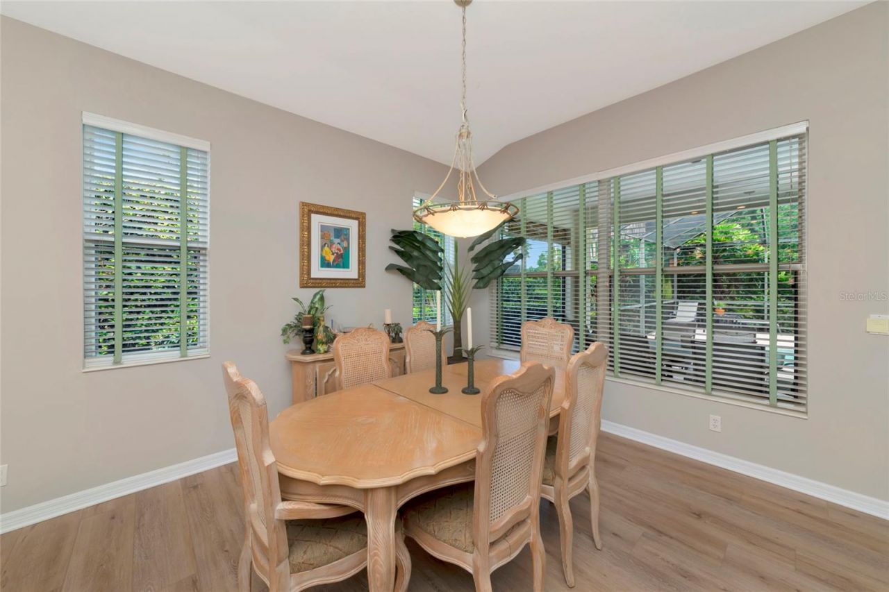 706 Misty Pond Court , Bradenton, FL 34212 Photo