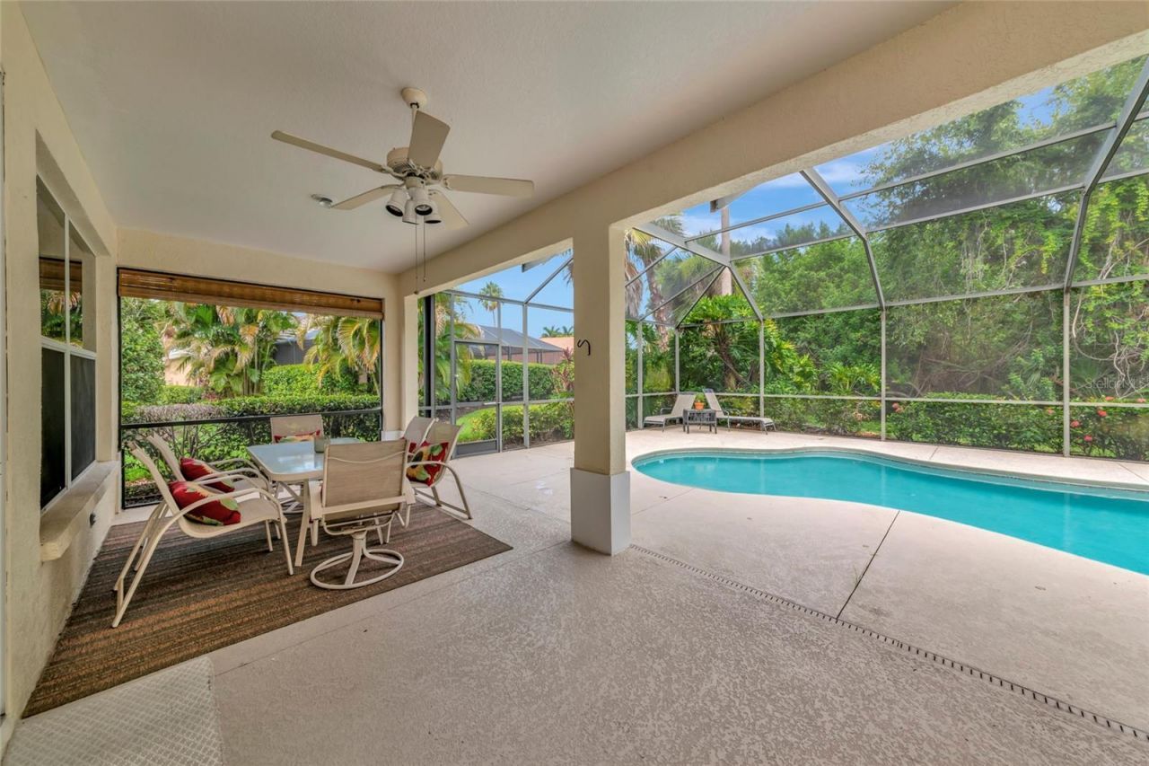 706 Misty Pond Court , Bradenton, FL 34212 Photo