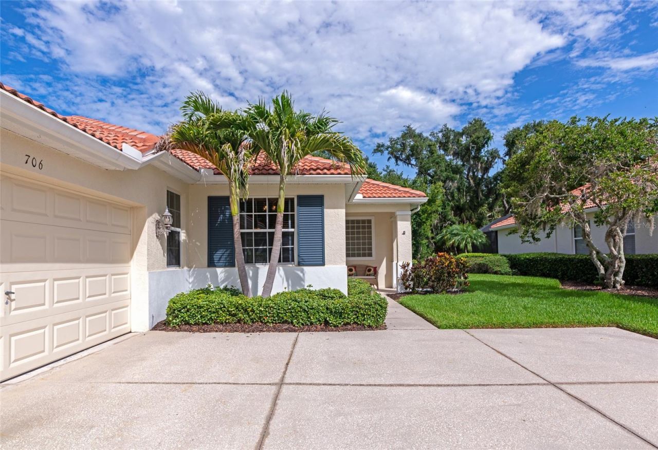 706 Misty Pond Court , Bradenton, FL 34212 Photo