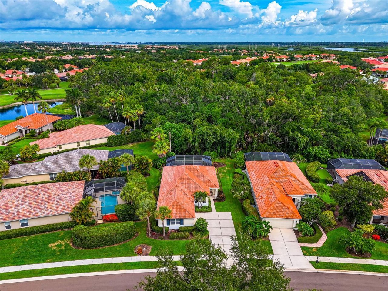 706 Misty Pond Court , Bradenton, FL 34212 Photo