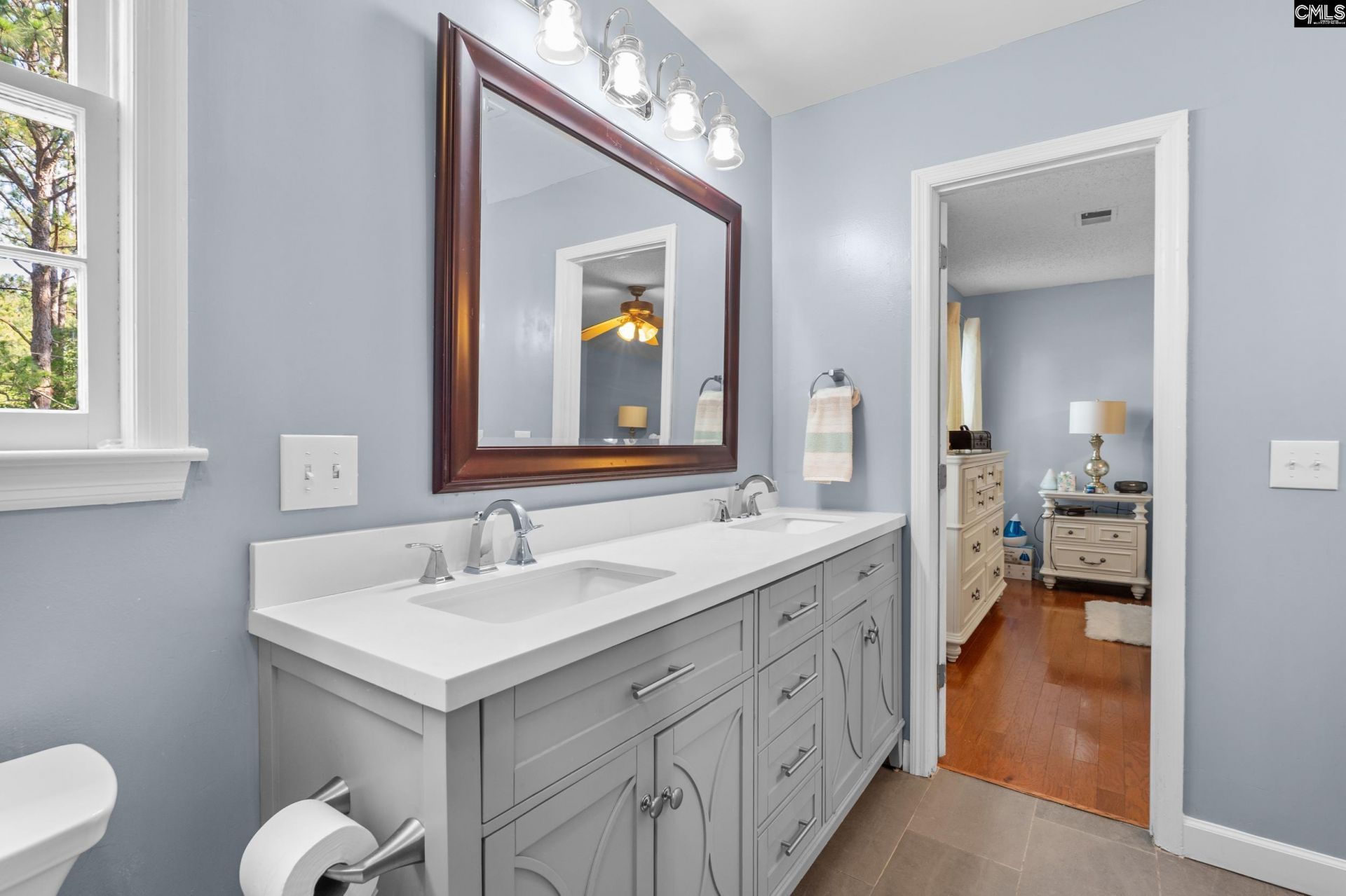 2621 Bendemeer Drive  Photo 21