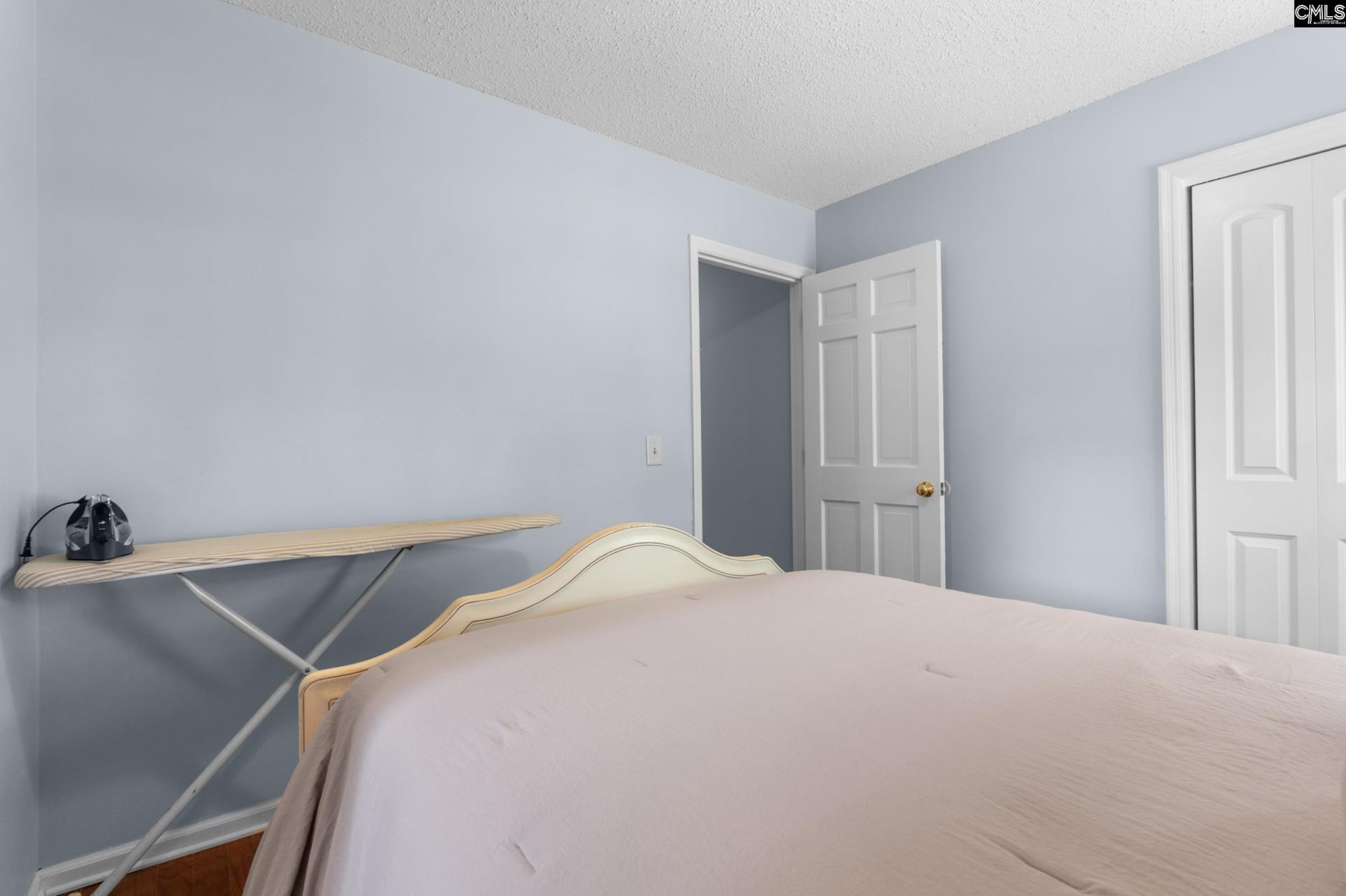 2621 Bendemeer Drive  Photo 27
