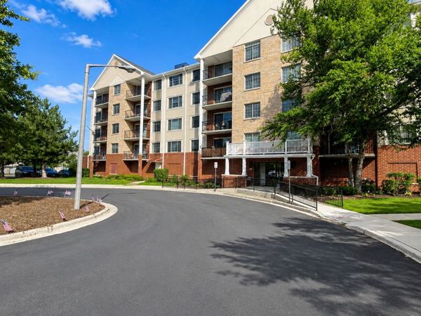 2301 Oakmont Way , Unit 502, Darien, IL 60561