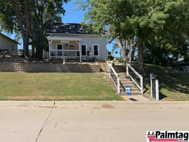 312 1st Corso, Nebraska City, NE 68410