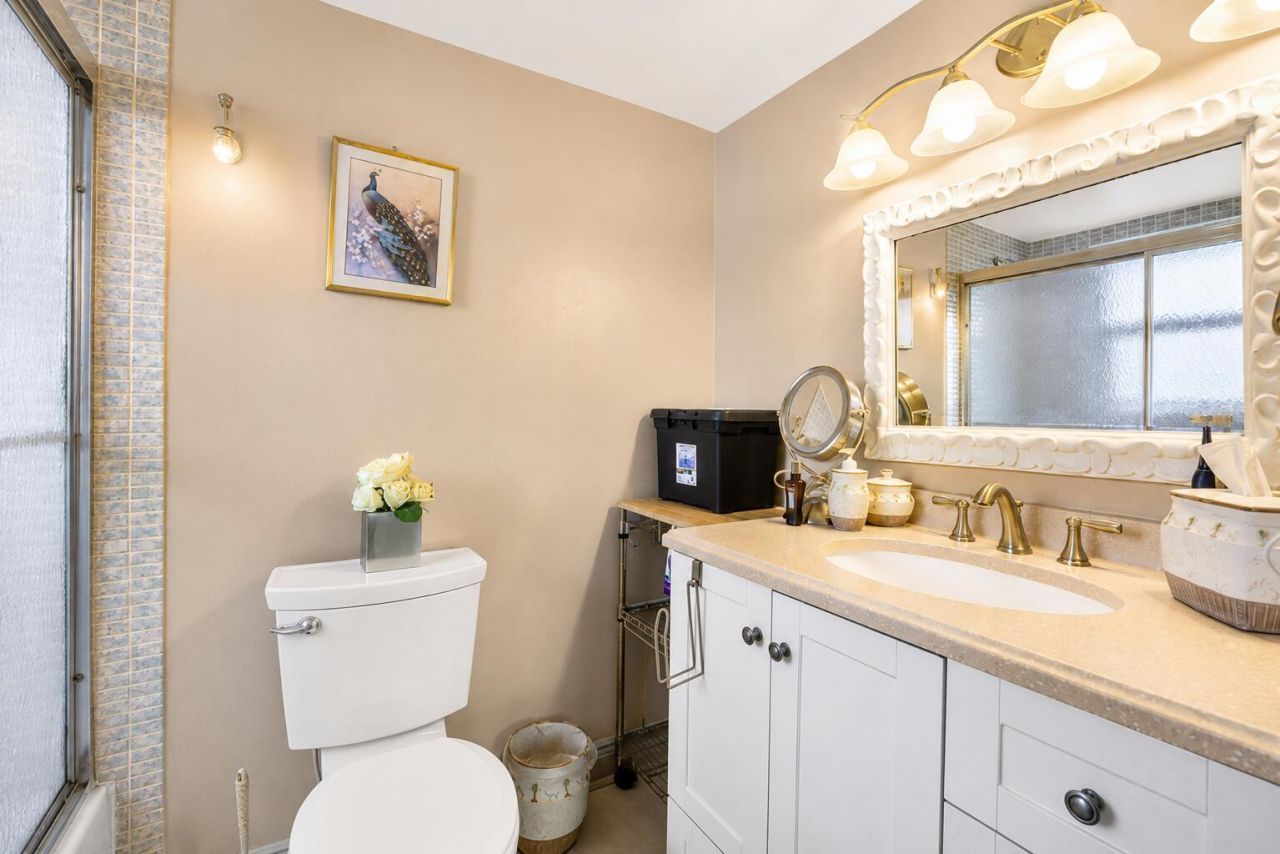 12022 W Greenway Drive, Unit 201, Royal Palm Beach, FL 33411 Photo