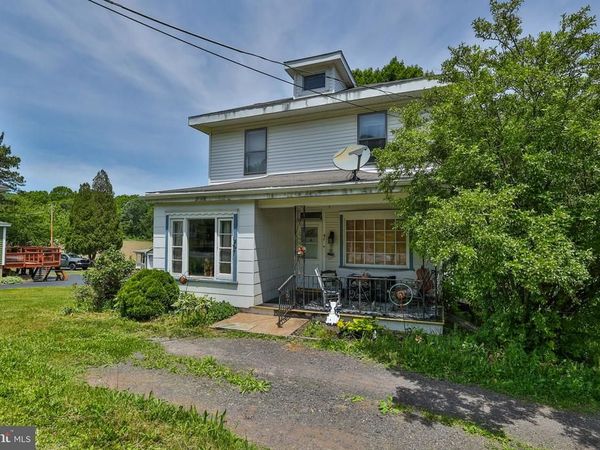 92 GRIER AVENUE , BARNESVILLE, PA 18214
