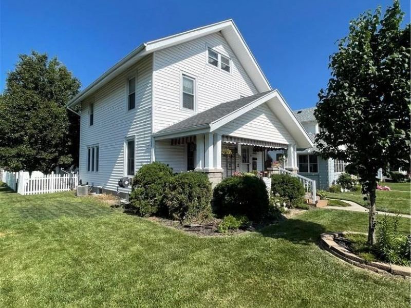 143 Irvington Avenue, Bradford, OH 45308 Photo 4