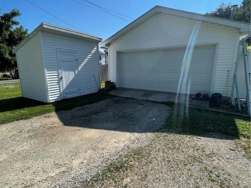 143 Irvington Avenue, Bradford, OH 45308 Photo 49