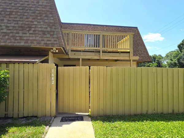 1642 S Park Avenue , Titusville, FL 32780