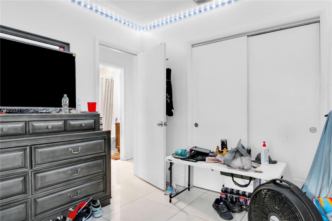 5311 NW 16th St, Lauderhill, FL 33313 Photo