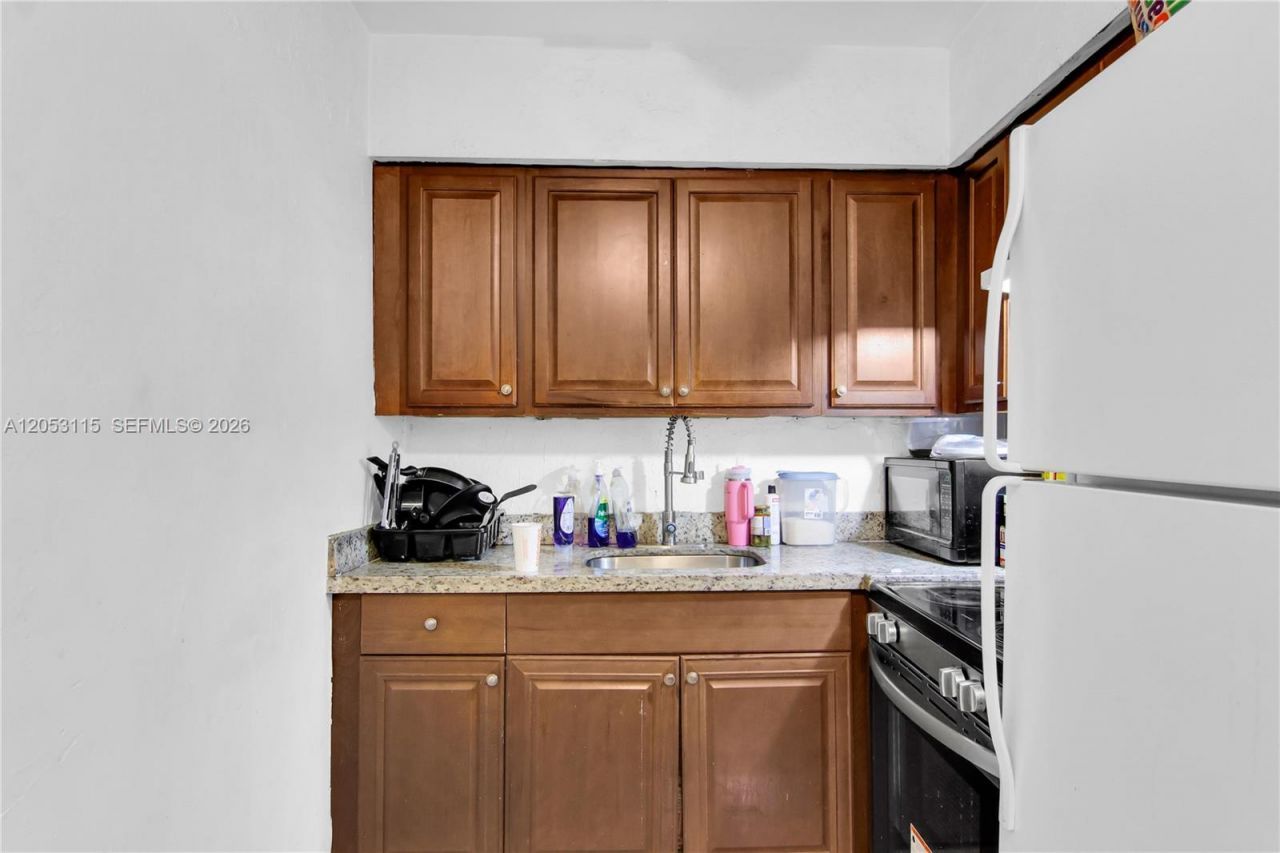 5311 NW 16th St, Lauderhill, FL 33313 Photo