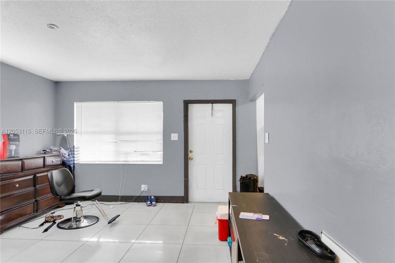 5311 NW 16th St, Lauderhill, FL 33313 Photo