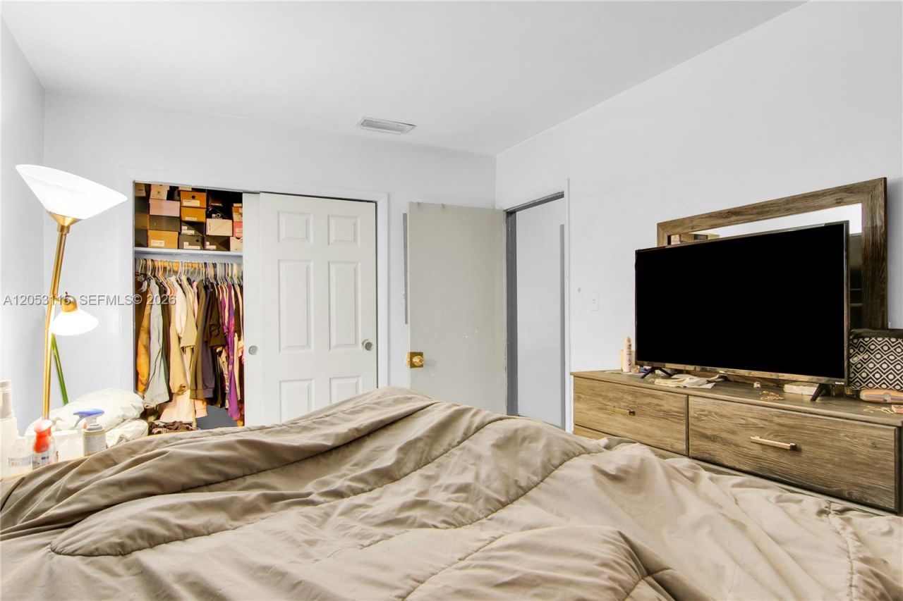 5311 NW 16th St, Lauderhill, FL 33313 Photo